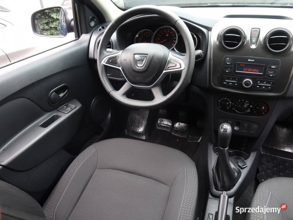 Dacia Sandero 10 SCe wielofunkcyjna kierownica Katowice