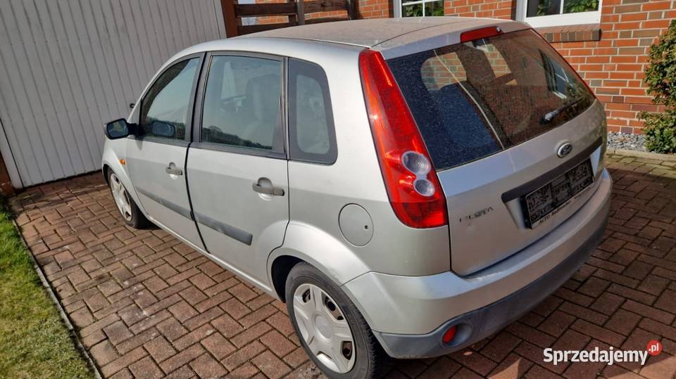 Ford fiesta 13 benzynka super autko Rok produkcji 2005 lubelskie