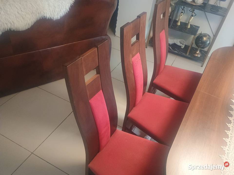 Stół rozkładany do jadalni i osiem krzeseł Szaszorowice
