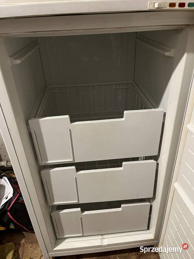Zamrażarka 150 litrów DKK Foron stan idealny wolnostojące Konstantynów Łódzki sprzedam