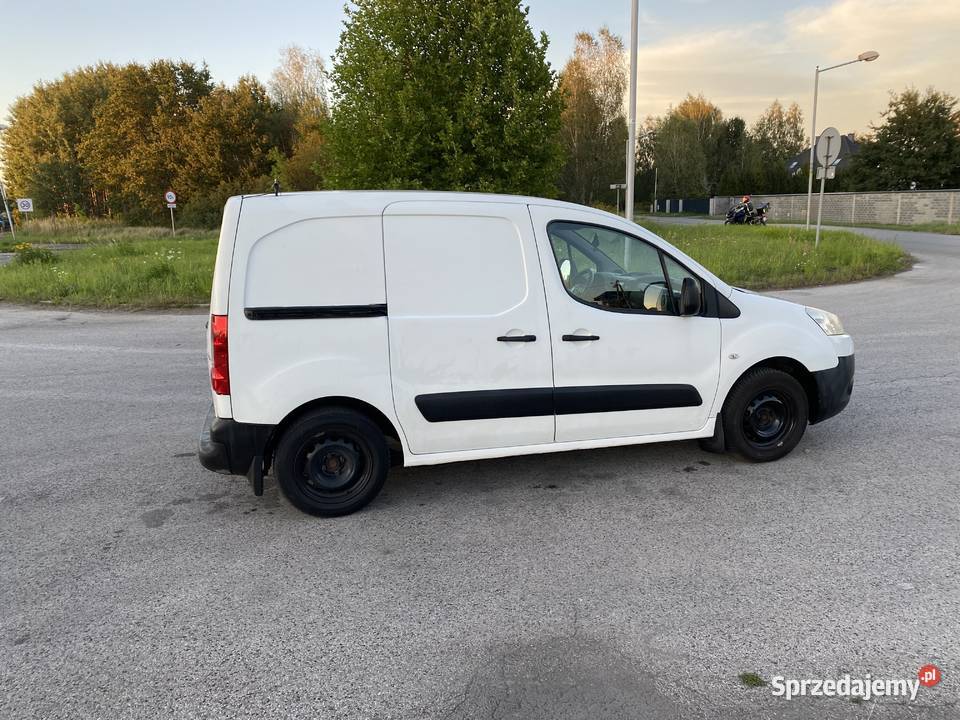 Peugeot Partner 16 hdi 90 3osobowy VAT 1 Samochody dostawcze Częstochowa