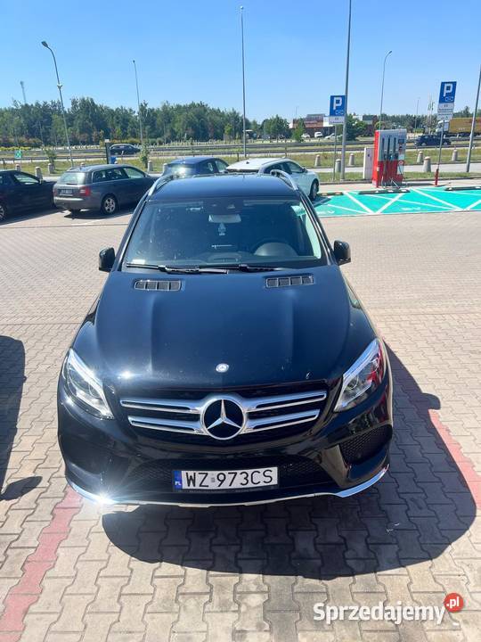 MercedesBenz GLE 250 D 4Matic AMG bezwypadkowy 4/5