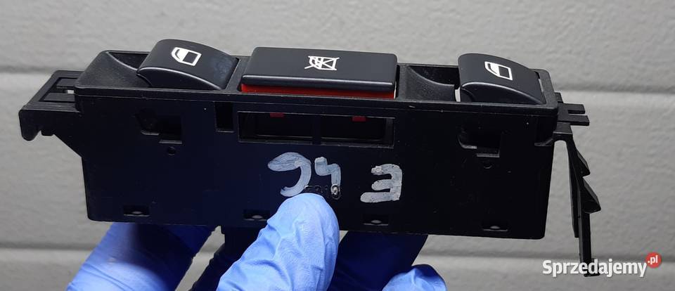 PANEL PRZEŁACZNIK SZYBY BMW E46 LIFT 8381518 Mielęcin