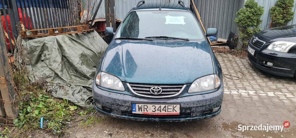 Toyota Avensis 2001 20 Benzyna Warszawa