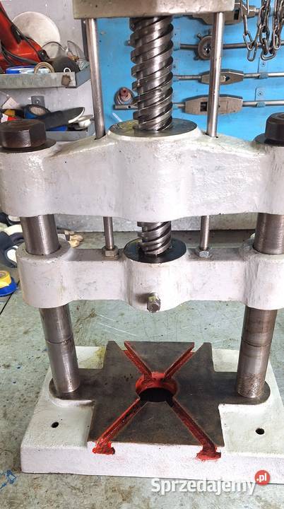 Prasa mimośrodowa 3 tony Golina