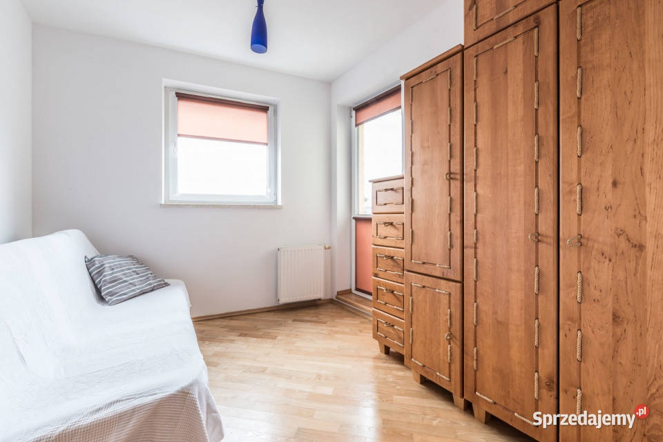 Dwa pokoje balkon Osiedle Batorego Piątkowo sprzedam