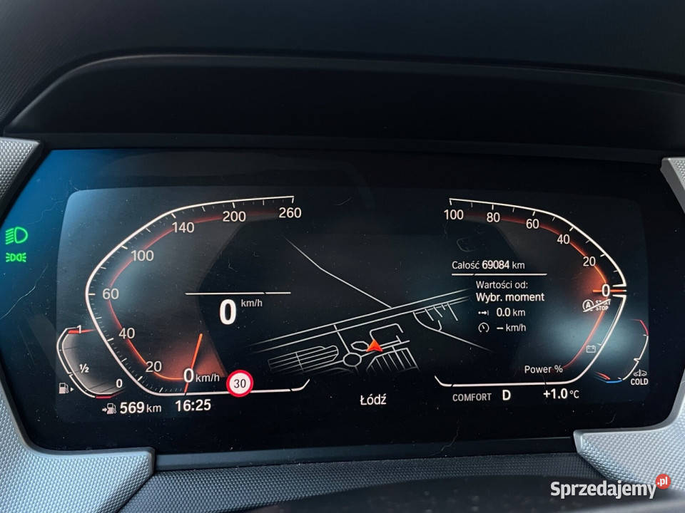 BMW 118 Salon Virtual kokpit CarPlay Podgrzewane benzyna