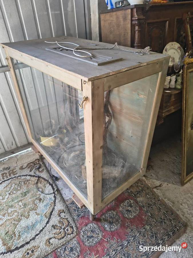 Terrarium plus wyposażenie Chorzew