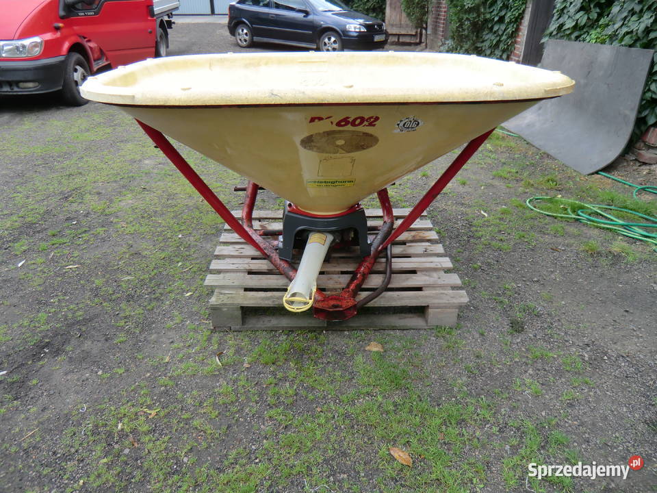 Rozsiewacz Vikon 600 Vicon Rolnictwo wielkopolskie Włoszakowice