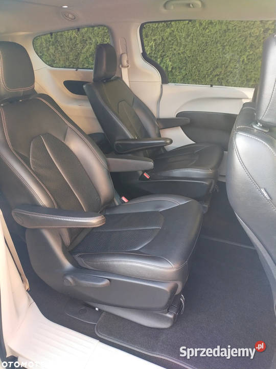 Chrysler Pacifica PHEV 36 100 Bezwypadkowy śląskie Katowice