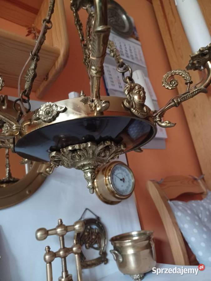 Piękny mosiężny masywny żyrandol Poznań