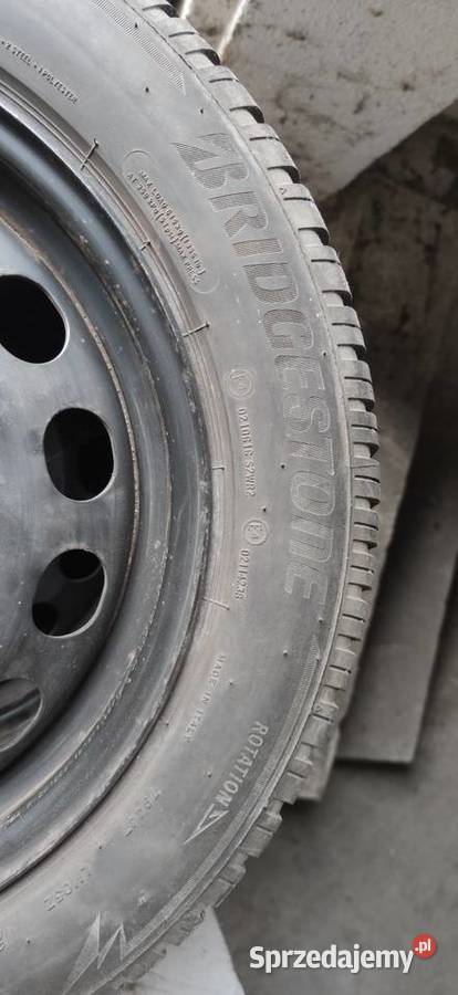 Koła zimowe Bridgestone 20555 r17 vw audi seat Samochodowe Brześć Kujawski sprzedam