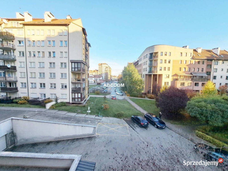 Żabiniec 2 pokoje 2 balkony garaż komórka Sprzedaż