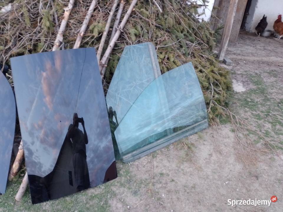 Szyby Szyba grand Voyager 4 crd przyciemniane Siemiechów