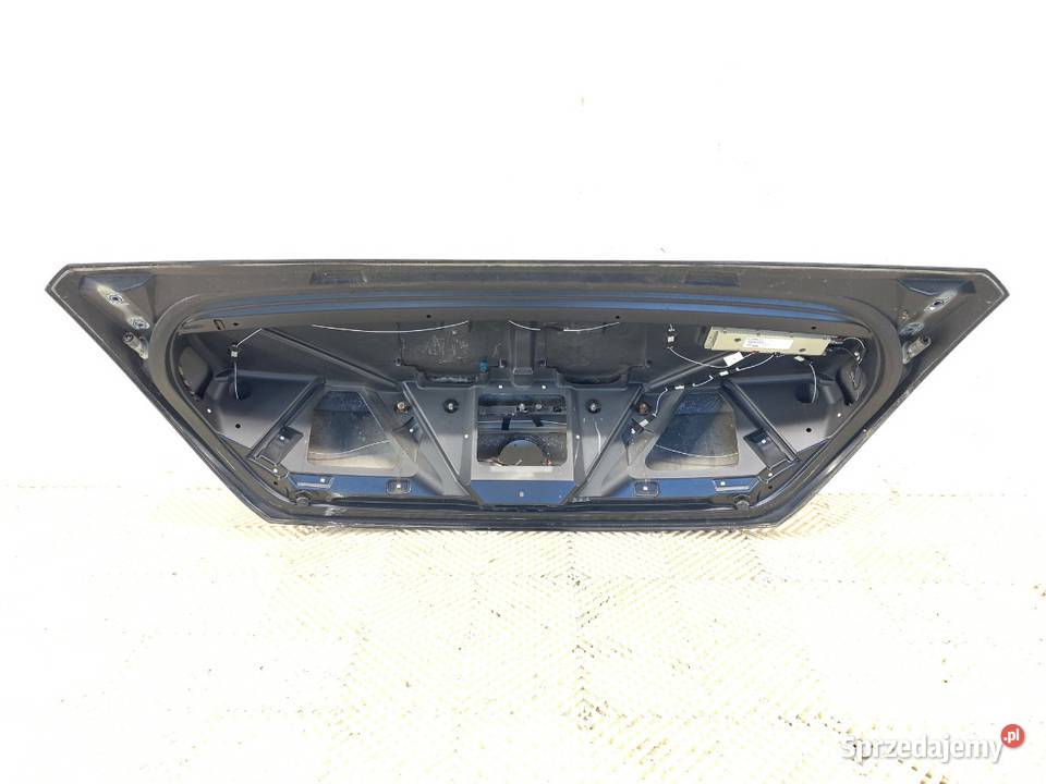 KLAPA TYŁ BMW E64 Kabriolet 0410 CZARNY TYLNA