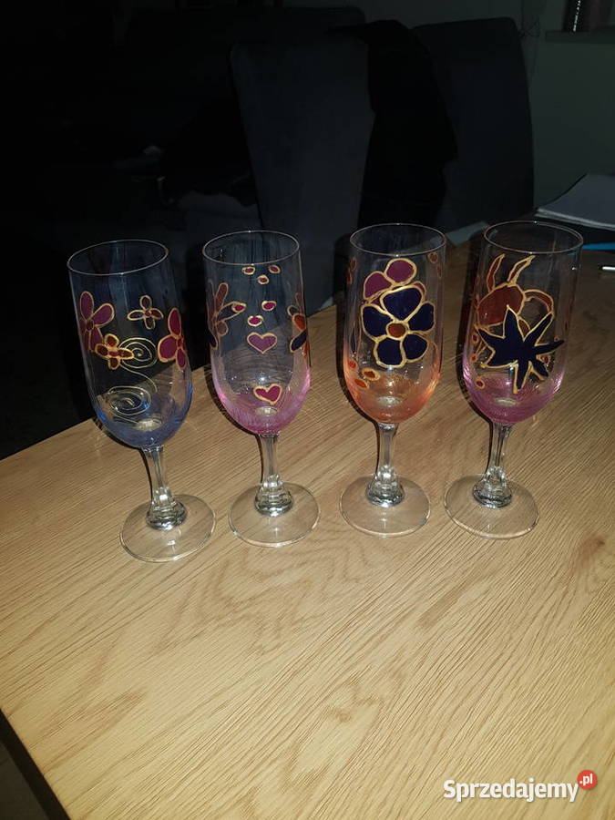 Kieliszki recznie malowane