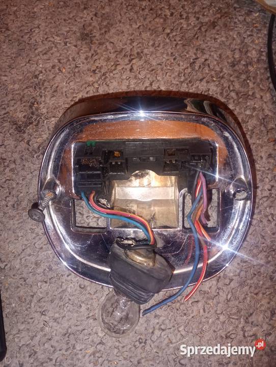 Orginał podstawa mocowania lampy tylnej Harley