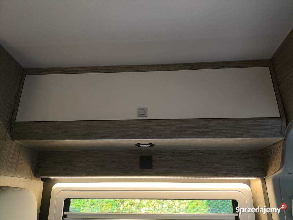 Zabudowa kampera szafka podsufitowa podwieszana Rzeszów