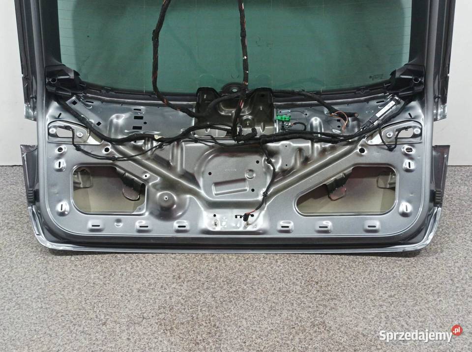 KLAPA TYŁ SZARA SZYBA 23R Skoda Kamiq I 2019 Rok produkcji 2023