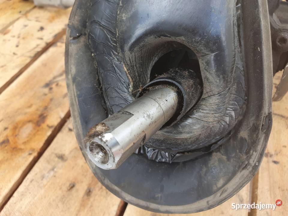 Ford Kuga MK2 MAGLOWNICA przekładnia kierownicza Rudka