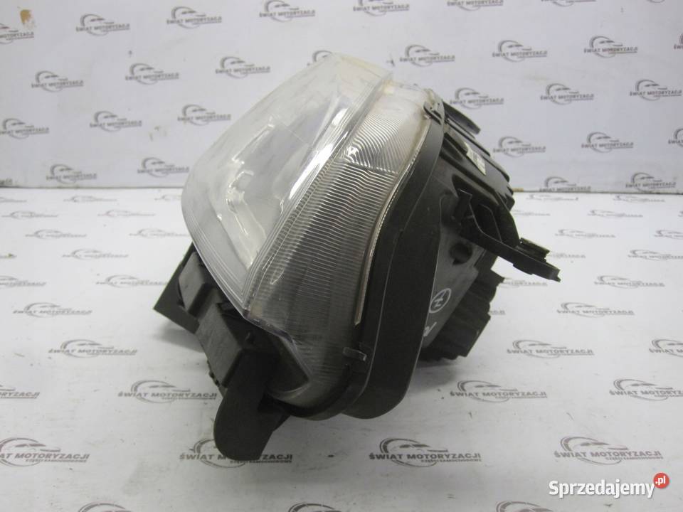 FIAT DOBLO II LIFT 16r lampa prawa przód osobowe Kielce