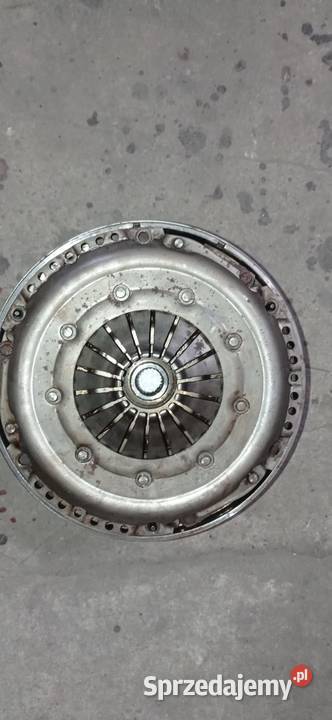 Zestaw sprzęgieł dwumas VW passat B5 19 130 Hrubieszów