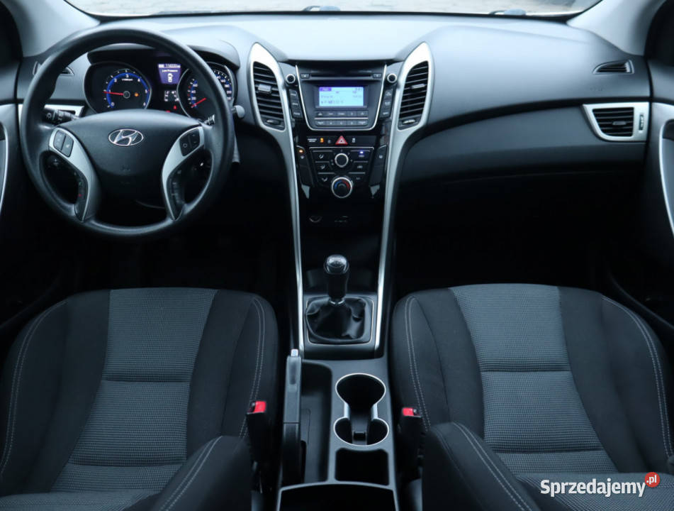 Hyundai i30 14 CRDi srebrny Łódź