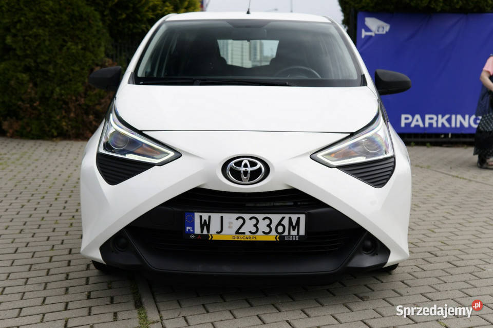 Toyota Aygo 10 72 5d hatchback facelift II 2014 Warszawa