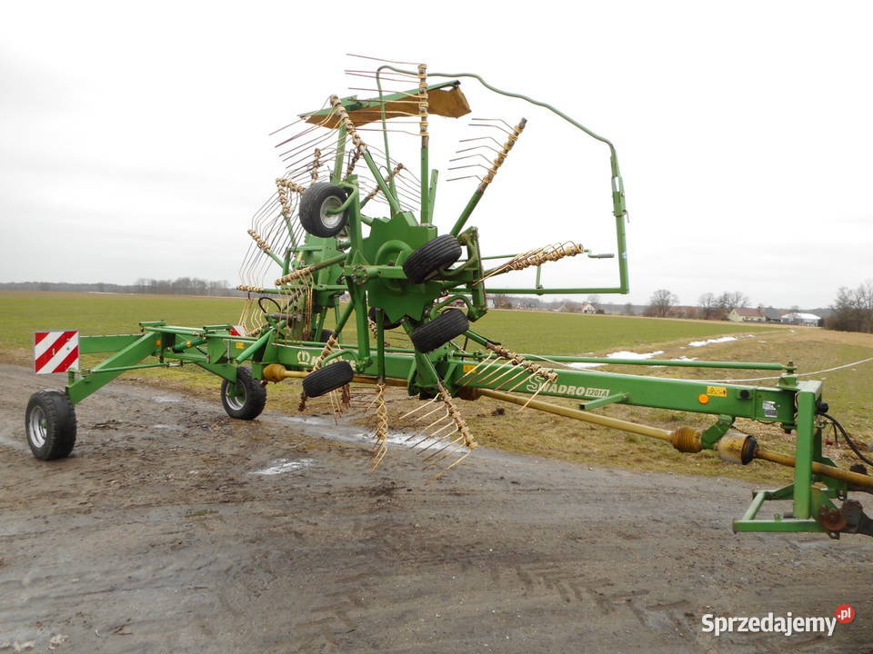 Zgrabiarka Karuzelowa Dwugwiazdowa KRONE SWADRO