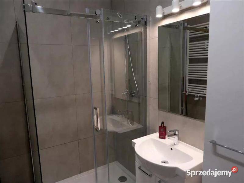 2 pokoje z ogródkiem i miejscem parkingowym 42m2 pomorskie