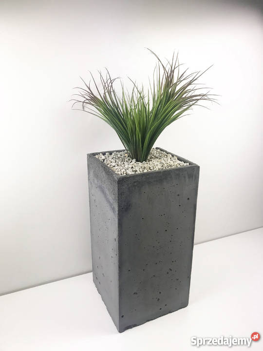 Donica betonowa 30x30x70 beton architektoniczny Rawicz