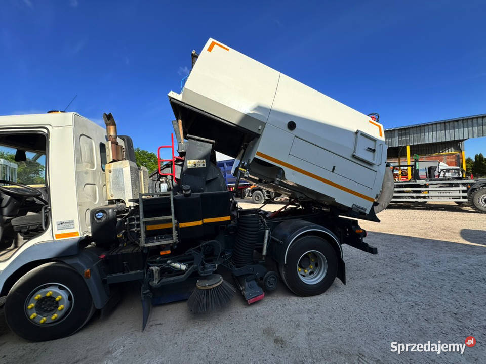 DAF LF 230 Zamiatarka JOHNSTON VT651 2017 EURO 6 automatyczna Markowice