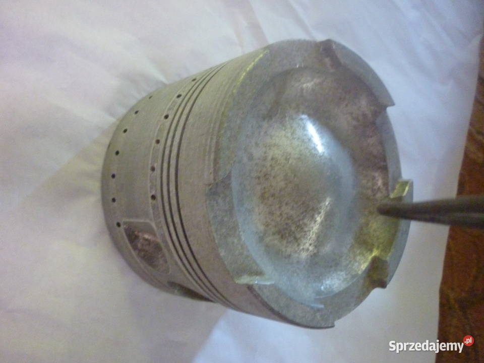 Tłok do czołgu Dębica