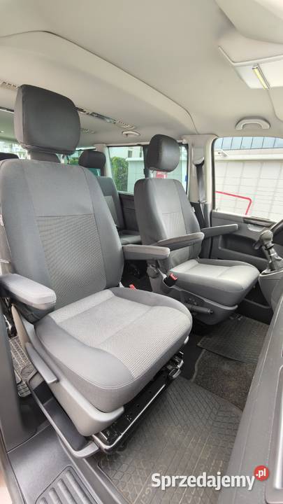 Volkswagen Caravelle 8 os 20TDI 140 Salon 1wł FV isofix Warszawa