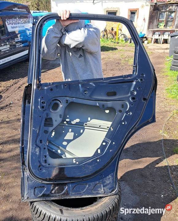 Drzwi prawe tylne Ford Kuga MK3 LV4BS24720AG