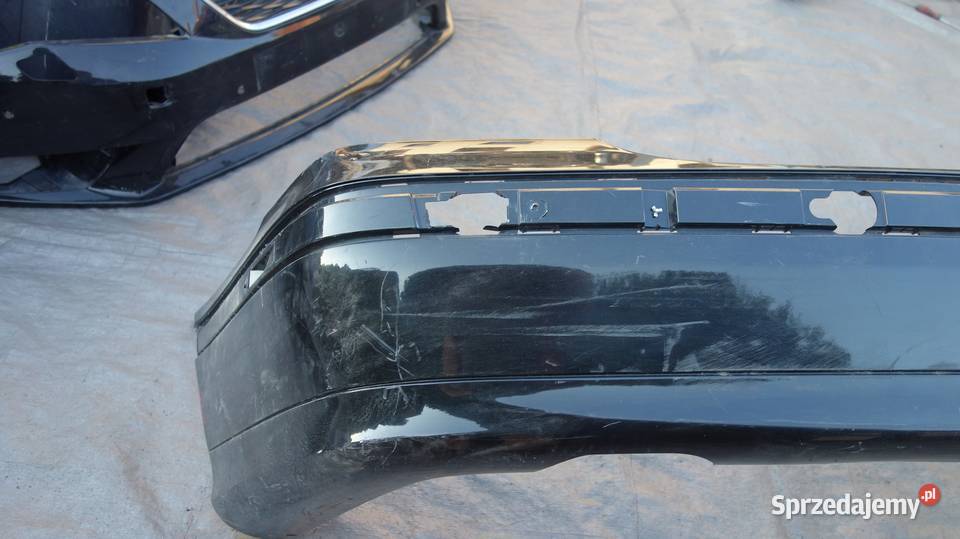 Mercedes C KLASA W203 SEDAN ZDERZAK TYLNY TYŁ