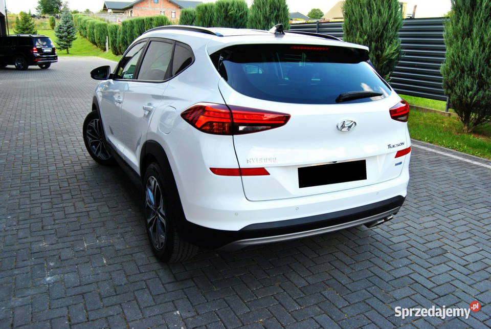 Hyundai Tucson 16 CRDI HYBRID48 V Kamera cofGPS światła do jazdy dziennej Tucson lubelskie Modliborzyce