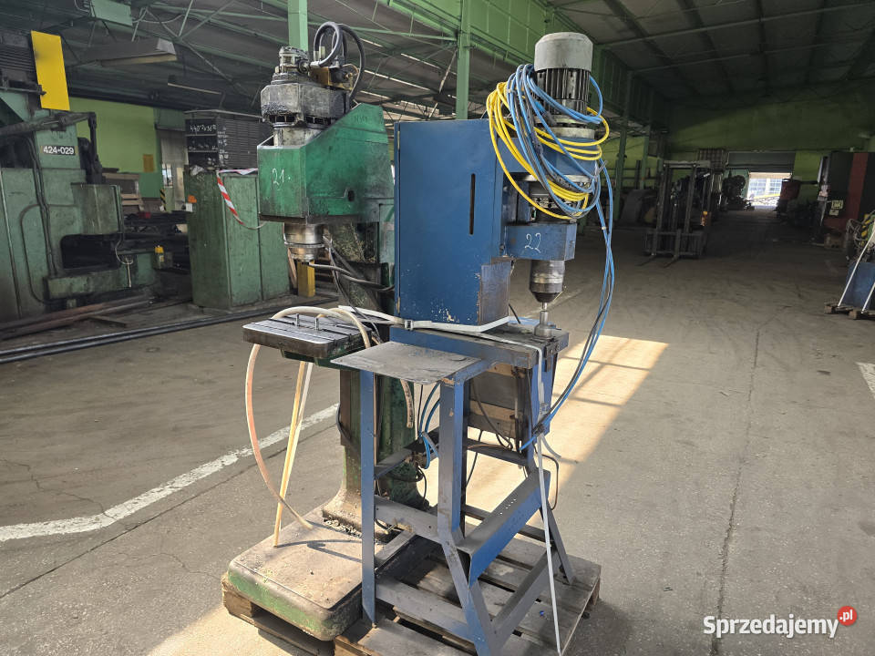 Nitownica radialna TEKOMA 16 nity do 16 mm 22 Rok produkcji 1999 Trkusów