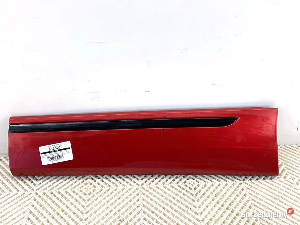 LISTWA DRZWI LEWY TYŁ AUDI Q8 SUV 4M8853059D