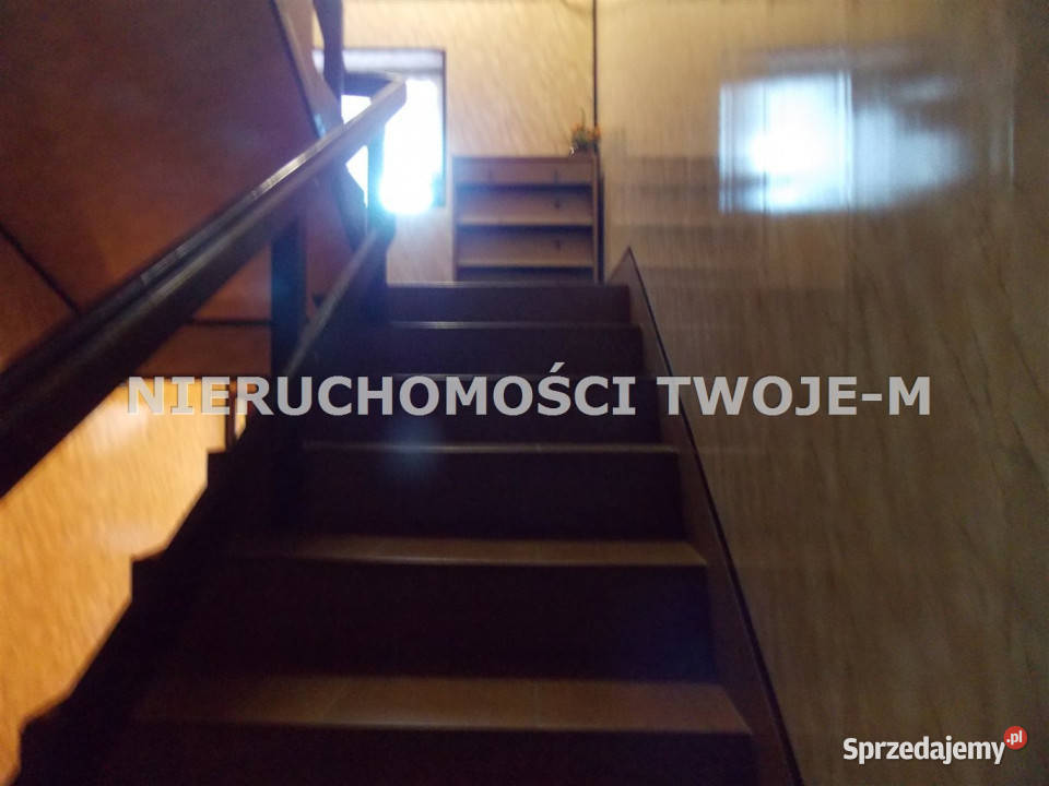 Dom wolnostojący 360m2 Ćmielów