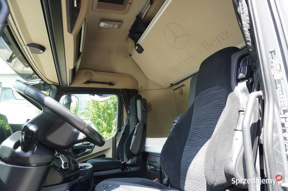 MercedesBenz Actros 2548 MP5 Chłodnia Krone dwa łóżka małopolskie Kraków