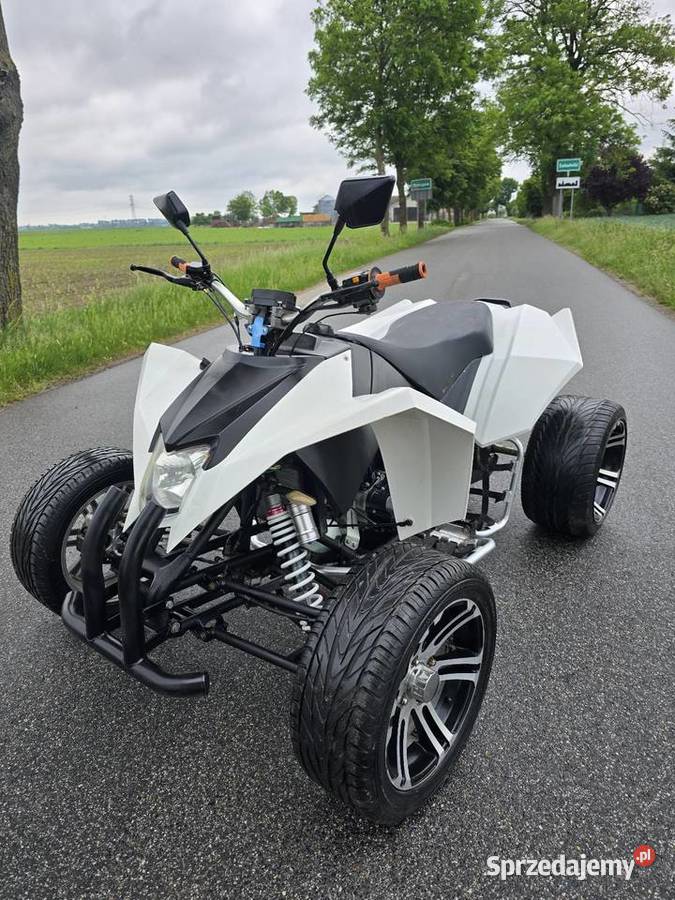 Quad Egl Mad Ciecz Duża Rama Zarejestrowany łańcuch Kruszwica