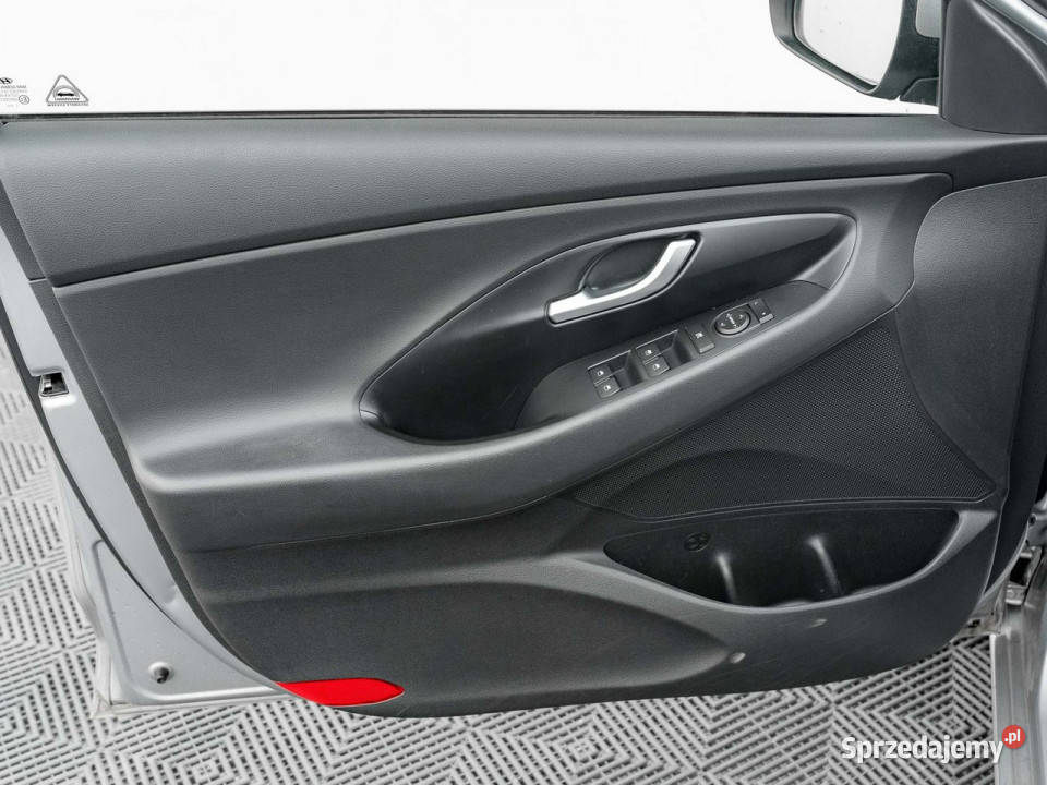 Hyundai i30 GD1C43615 DPI Classic Bluetooth czujnik zmierzchu sprzedam