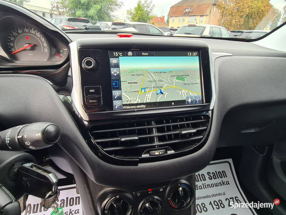 Peugeot 208 14 HDI 4L100 Navi Klimatyzacja wielofunkcyjna kierownica sprzedam