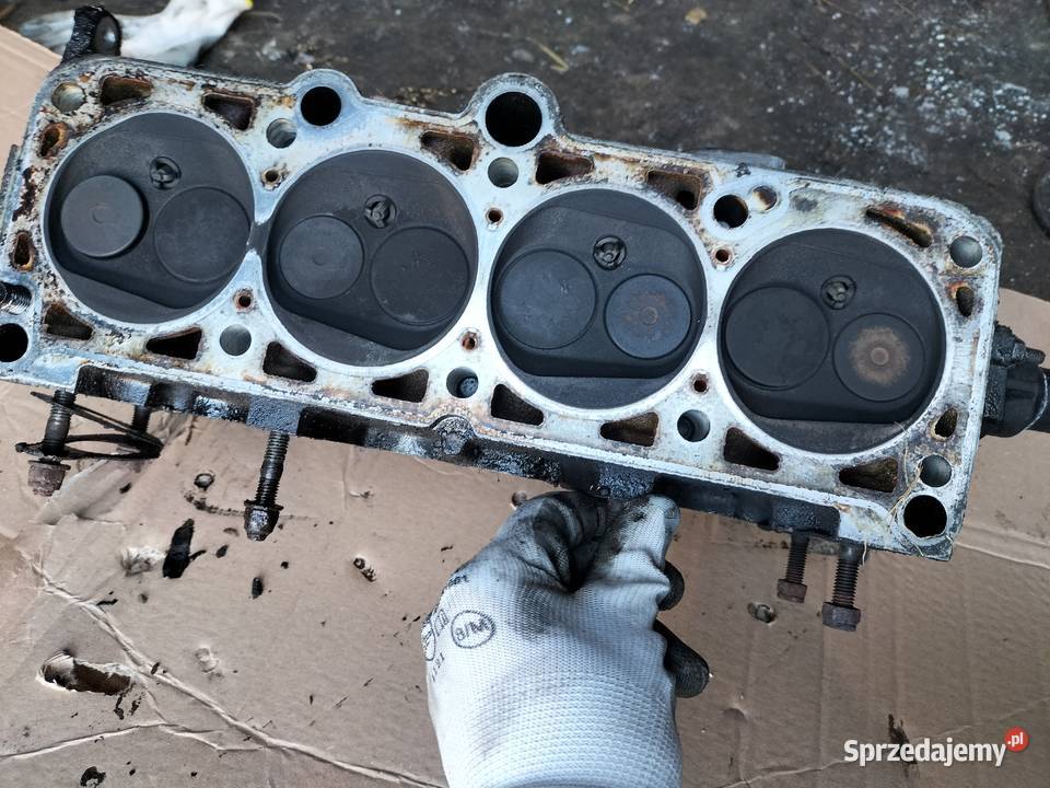 AUDI 100 80 90 B2 B3 B4 VW GOLF 1 2 3 T4 GŁOWICA Kamień-Kolonia