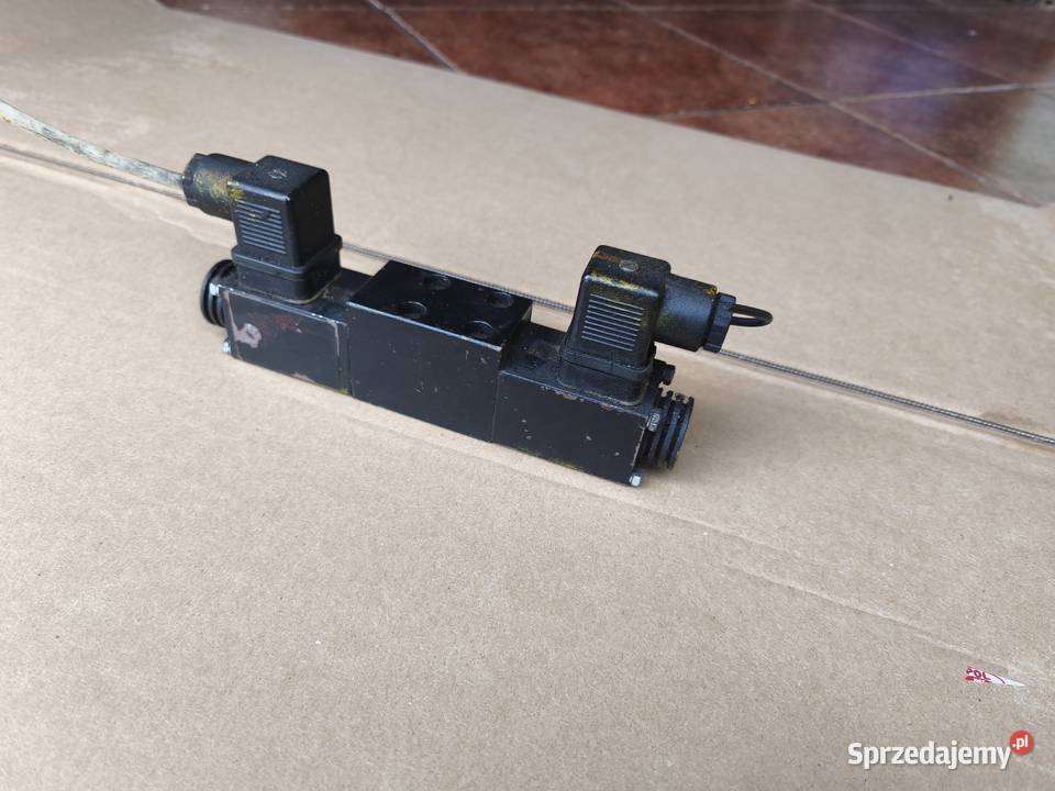 Elektromagnes Elektrozawór Ciągnik Koparka Garwolin
