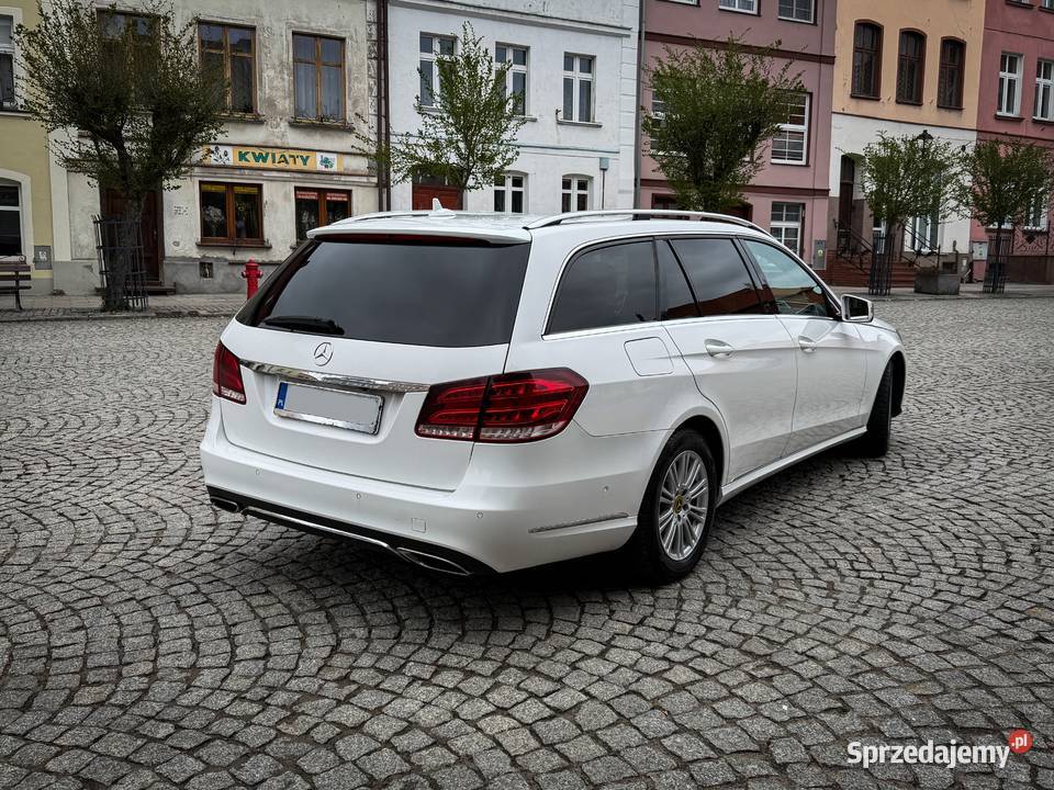 MercedesBenz Klasa E 250 CDI 7GTRONIC Avantgarde nieuszkodzony Gniew