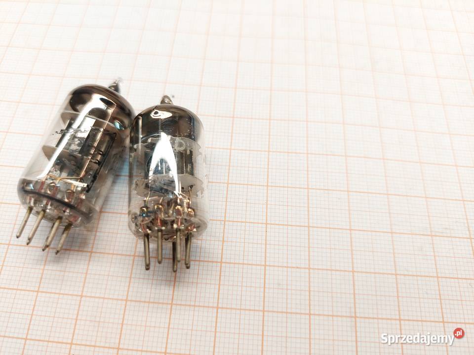 Lampa 5Ż2P 5Zh2P 52 Pentoda 1 A450 Czechowice-Dziedzice