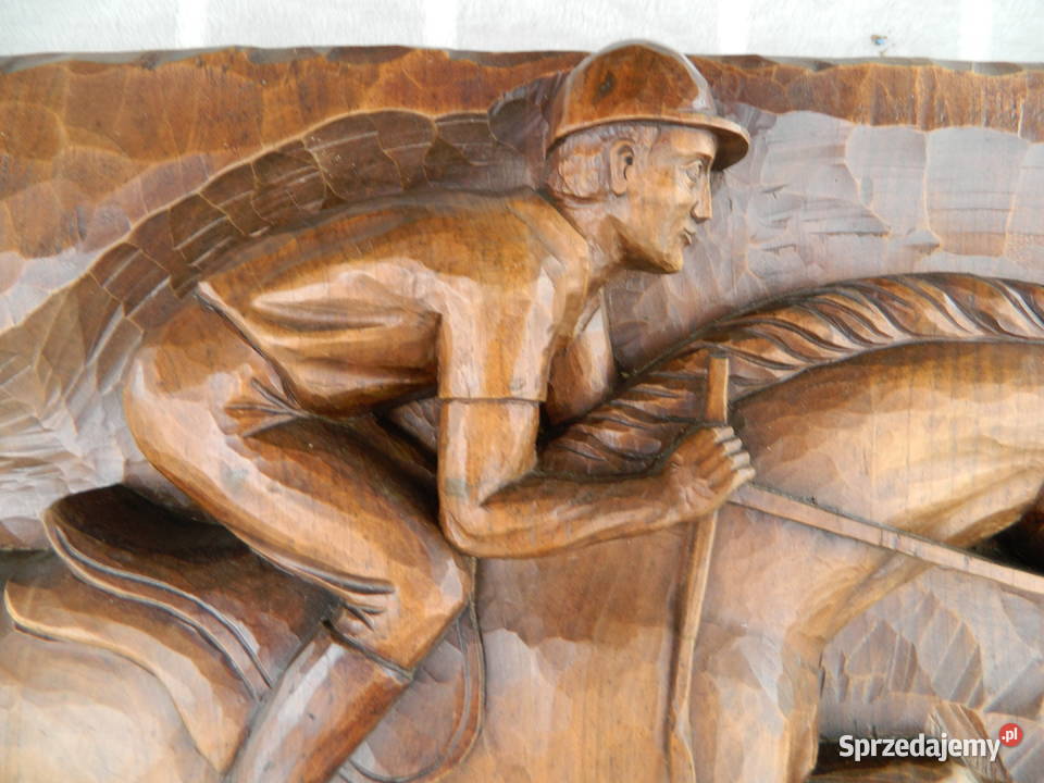 płaskorzeżba konia koń rzeżba konia rękodzieło Charzyno