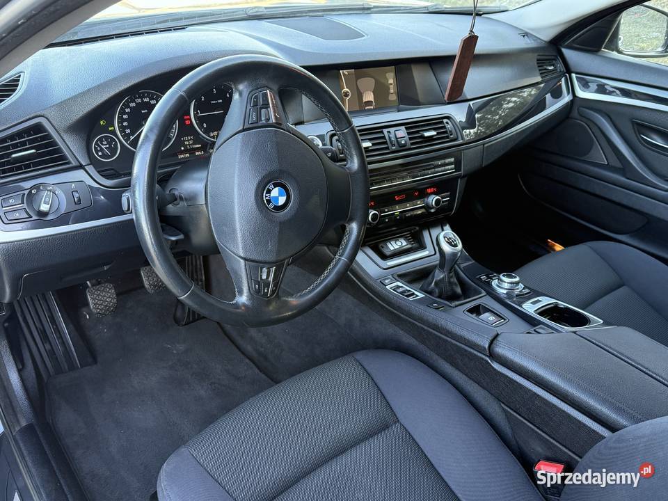 BMW 520D 184 Ładna Klima Serwisowana podgrzewane fotele Słupca